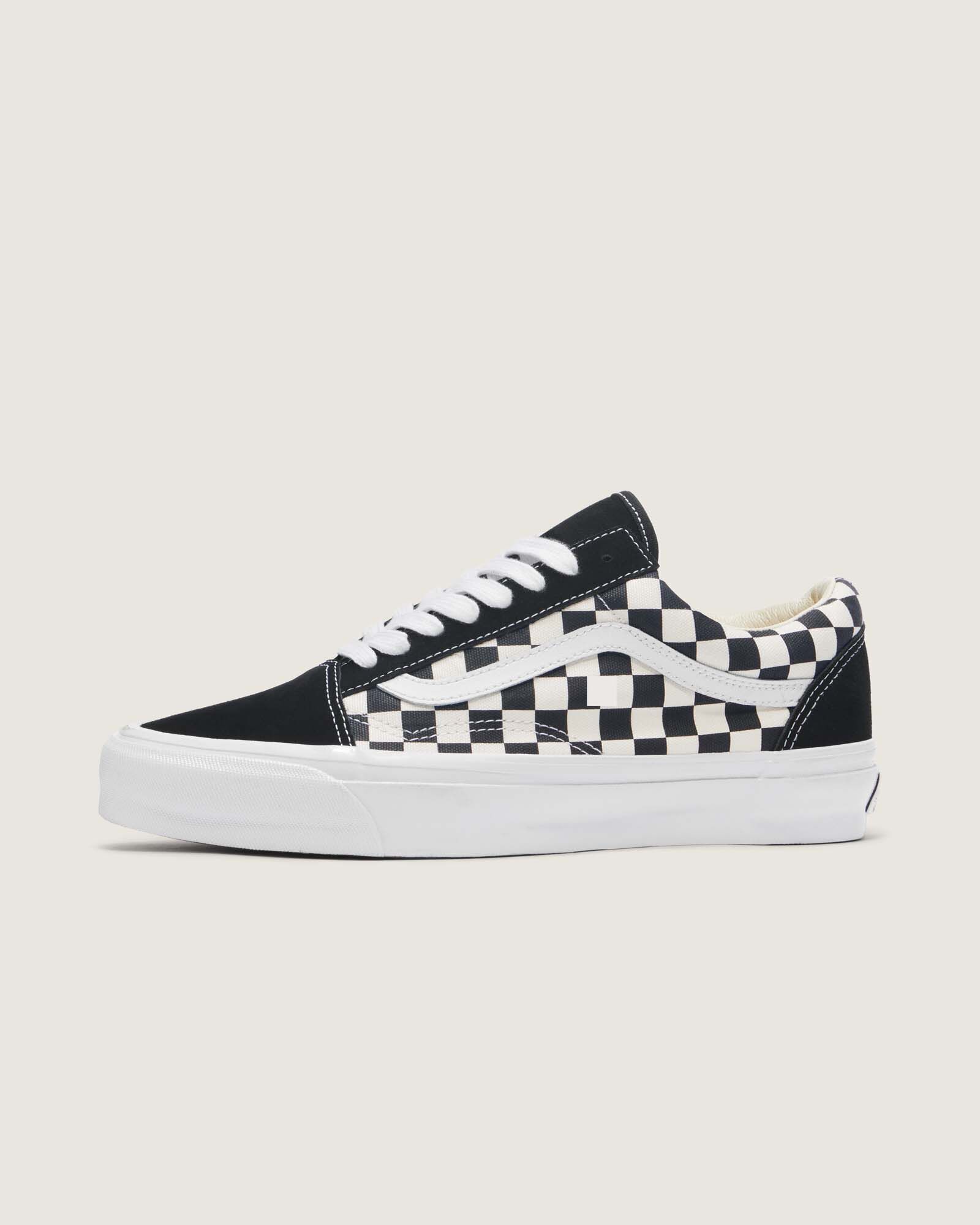 The Almighty R.S.O. Crew ① レアオールドスクール VANS(ヴァンズ)から オールドスクールのクラシックなシルエット