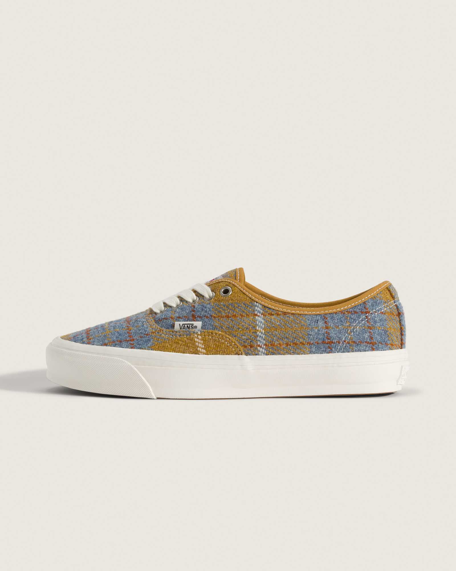 超希少 正規品 オーセンティック 新品 スペイン代表 16/17 セスク M オーセンティック VANS（ヴァンズ）公式ストア