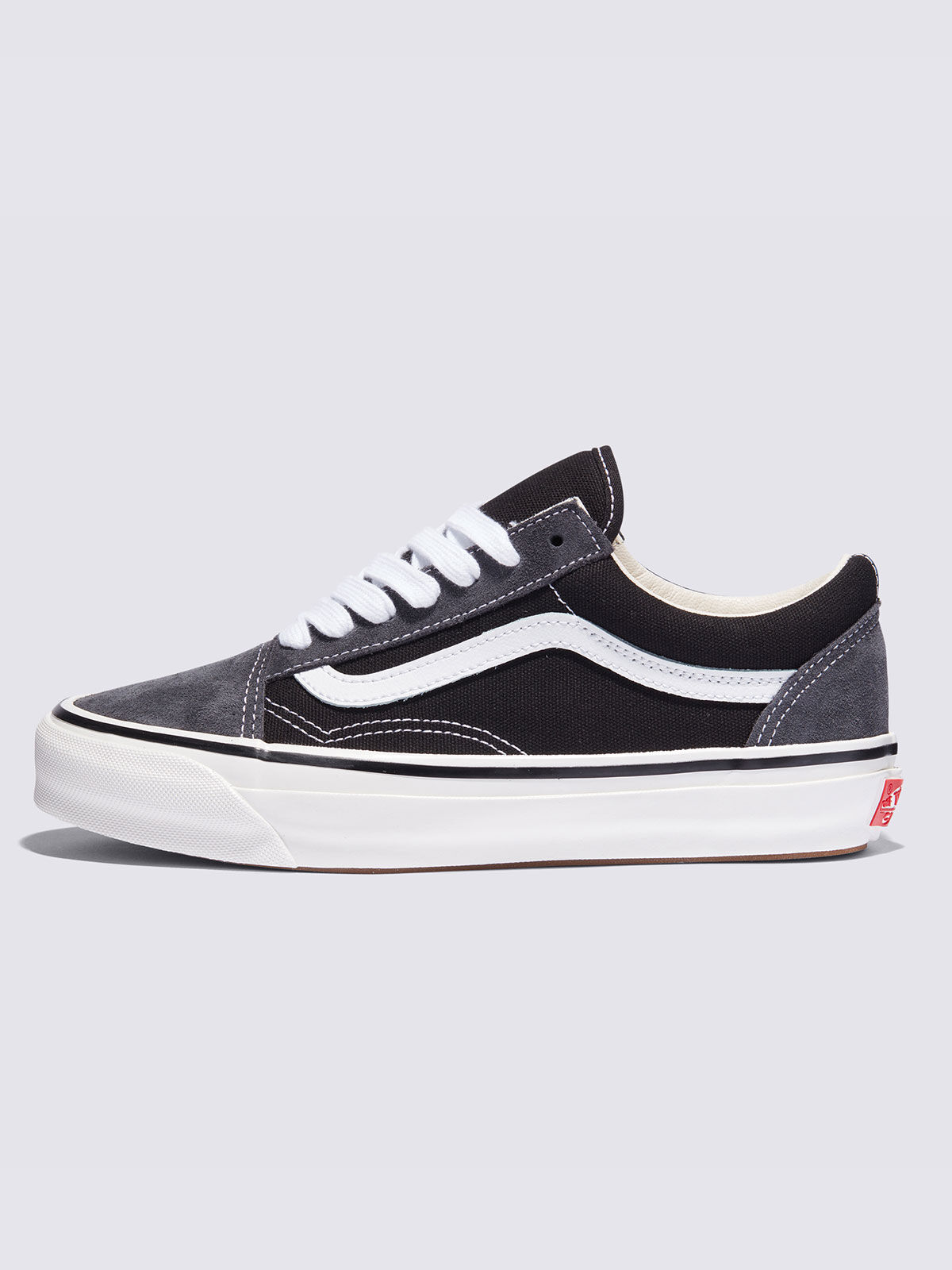 オールドスクール｜VANS（ヴァンズ）公式オンラインストア