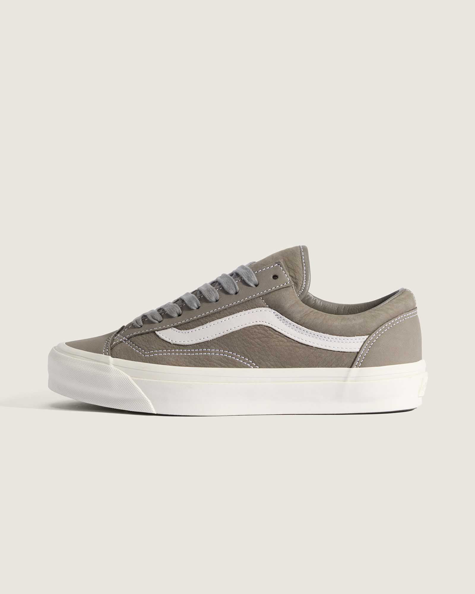 オールドスクール VANS（ヴァンズ）公式ストア