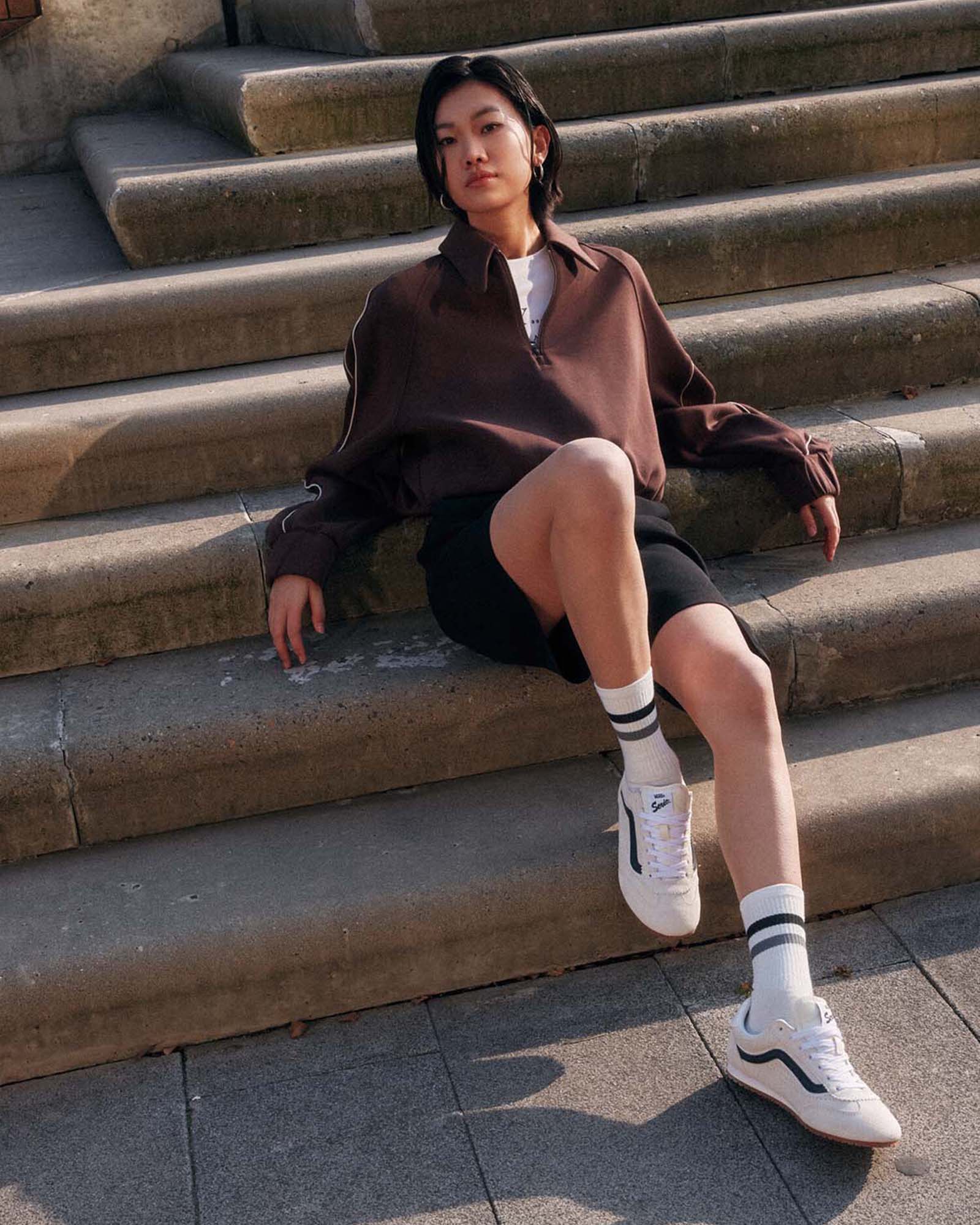 スリムシルエットで美しく★VANS★ウィメンズ スーパー ロウプロ VANS スニーカー スーパーロープロ レディース メンズ