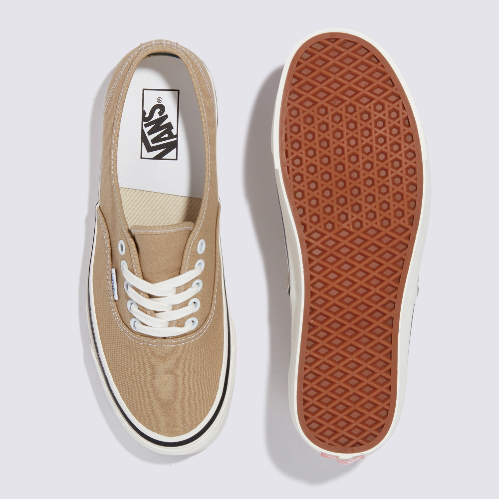 アナハイムファクトリー オーセンティック 44 DX| VANS（ヴァンズ）公式ストア