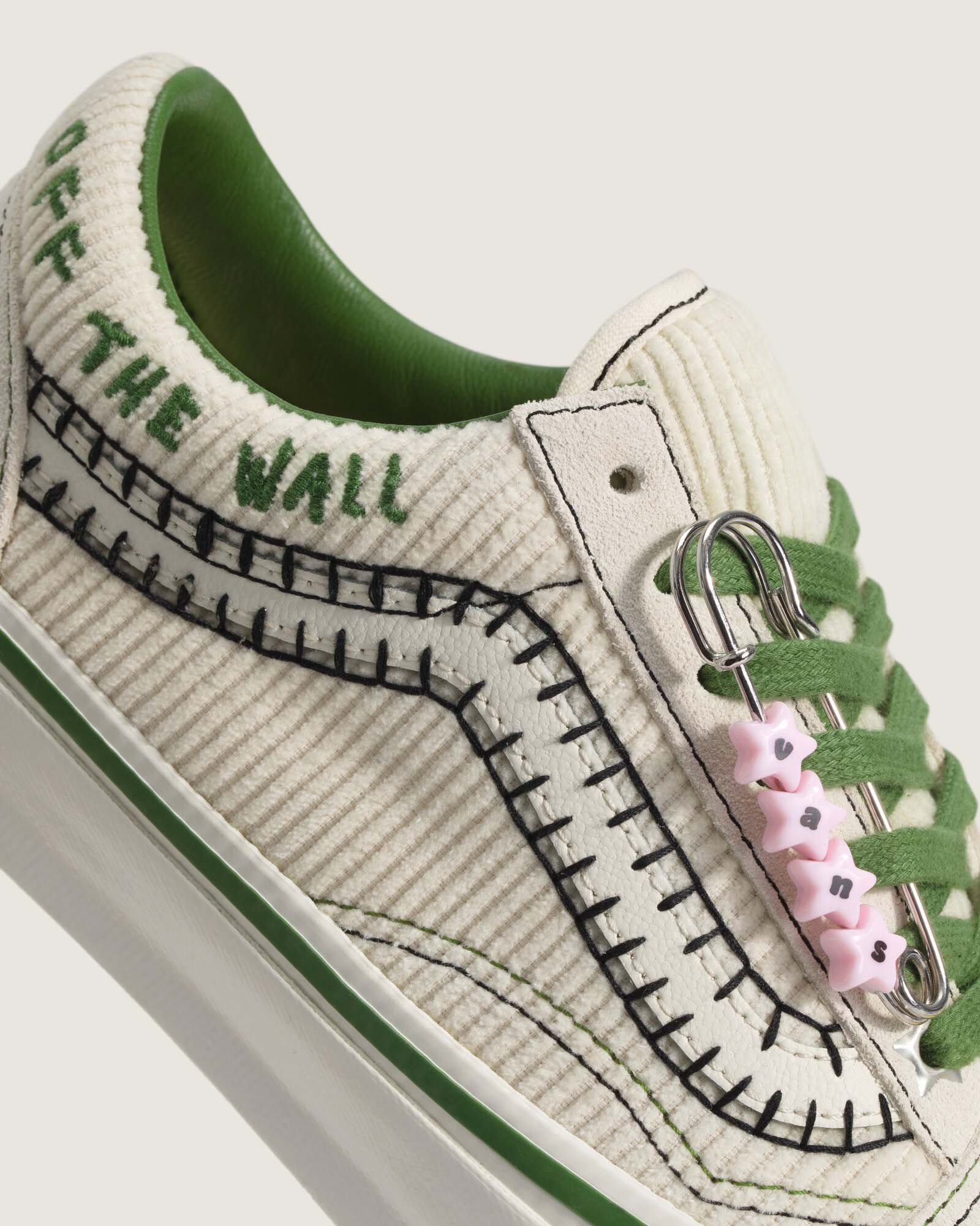 PREMIUM オールドスクール チャームズ| VANS（ヴァンズ）公式ストア