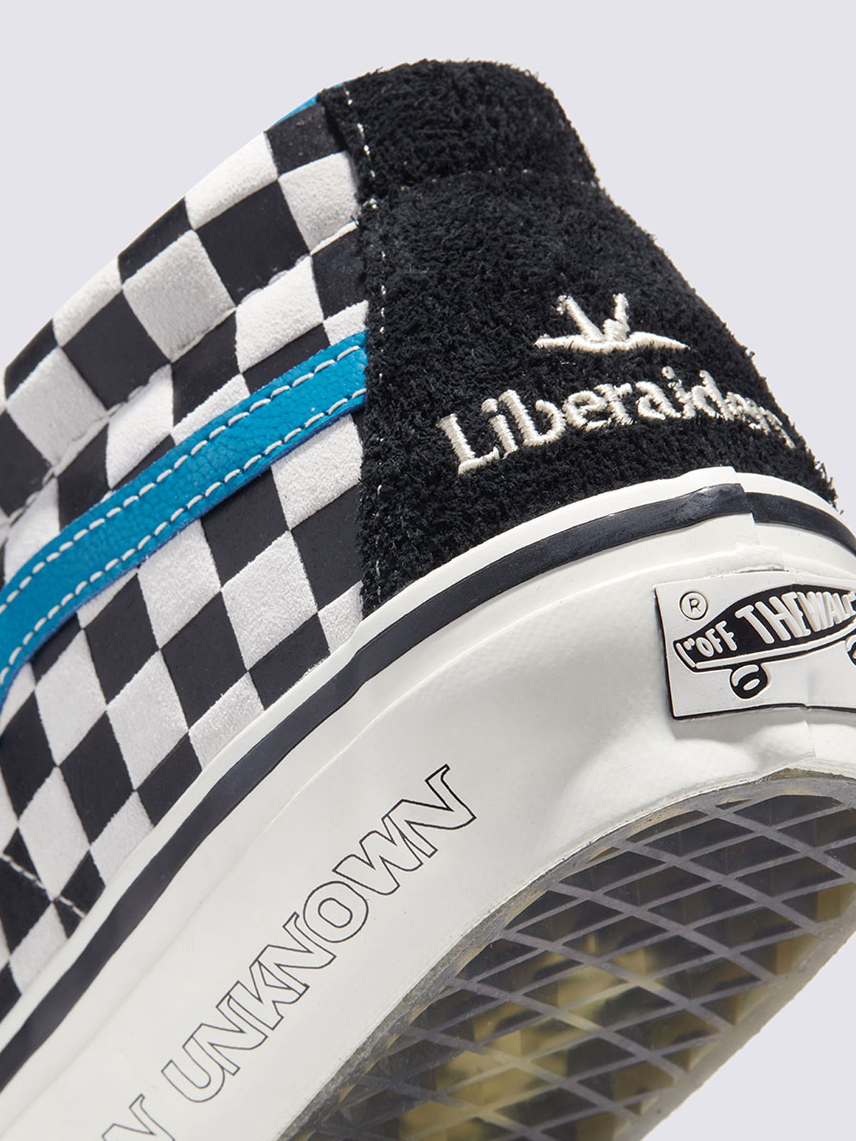 LIBERAIDERS® スケートミッド 83| VANS（ヴァンズ）公式ストア