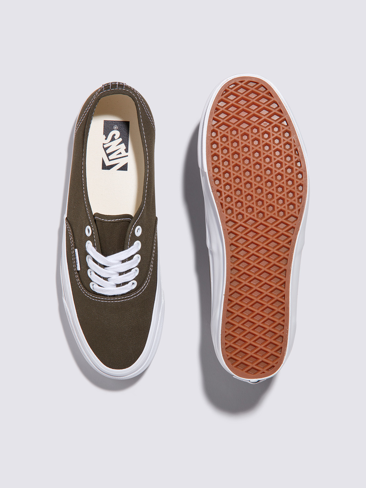 2024年春の PREMIUM オーセンティック VANS（ヴァンズ）公式ストア 44| 靴