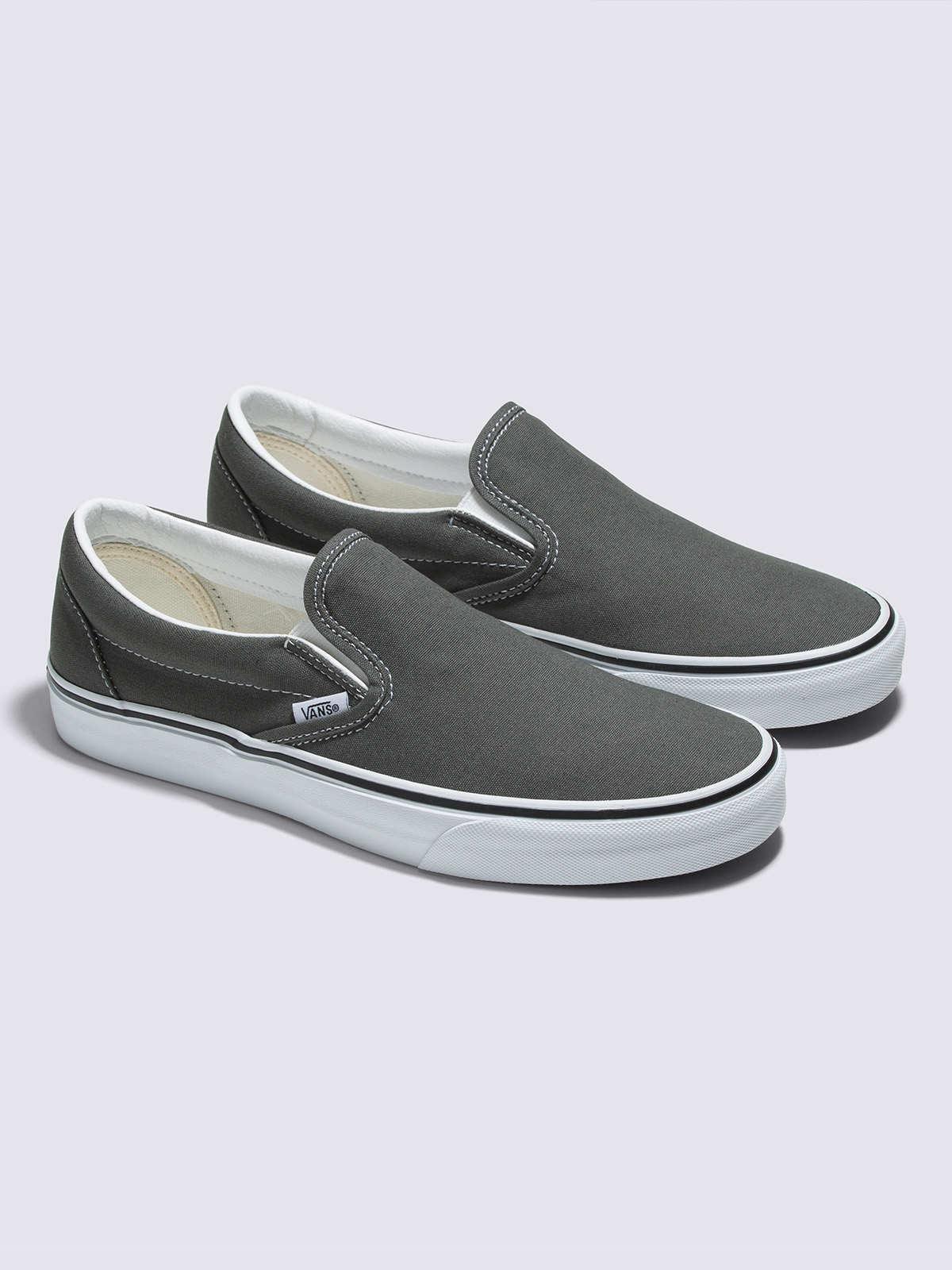 【2025A/W新作★送料無料】 クラシック スリッポン| VANS（ヴァンズ）公式ストア 靴