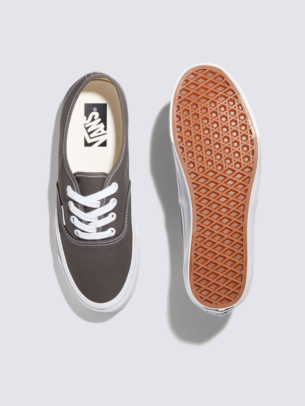 【激安アウトレット!】 PREMIUM オーセンティック 44| VANS（ヴァンズ）公式ストア 大型、全身用