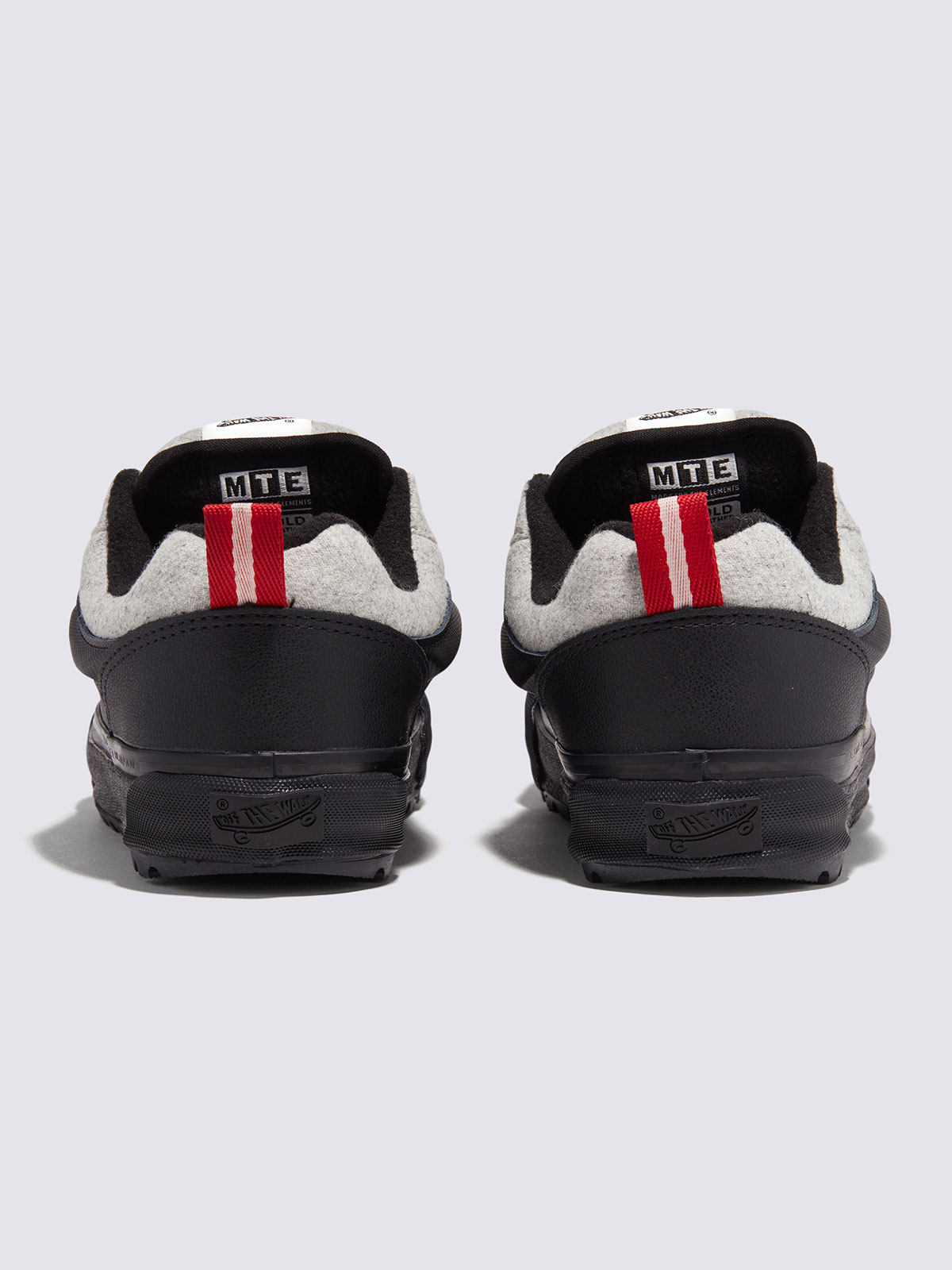 IN TRANSIT ニュースクール| VANS（ヴァンズ）公式ストア