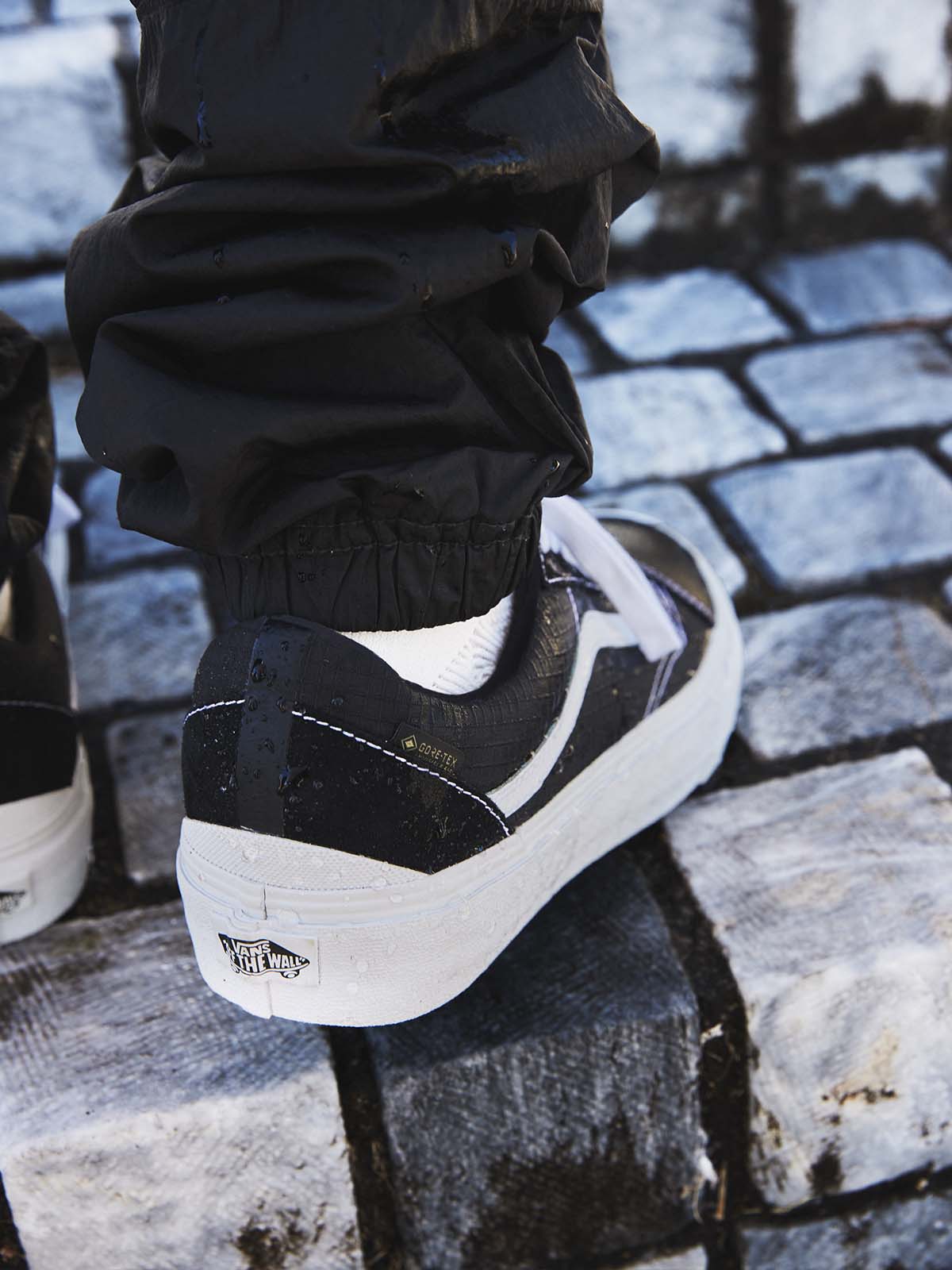 商品画像：VANS PREMIUM OLD SKOOL GORE-TEX｜BILLY'S ENT 公式通販 2