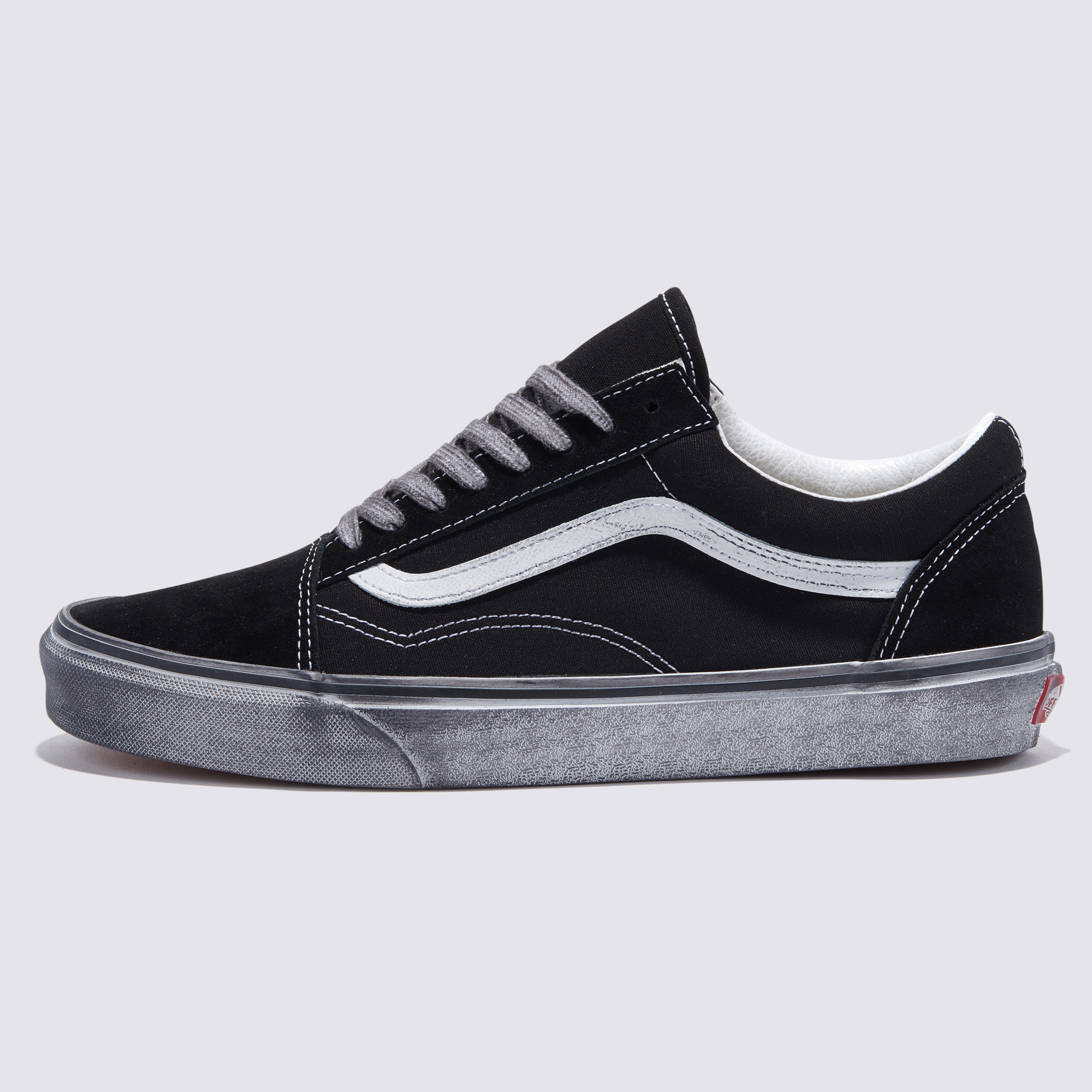 ストレスド オールドスクール| VANS（ヴァンズ）公式ストア