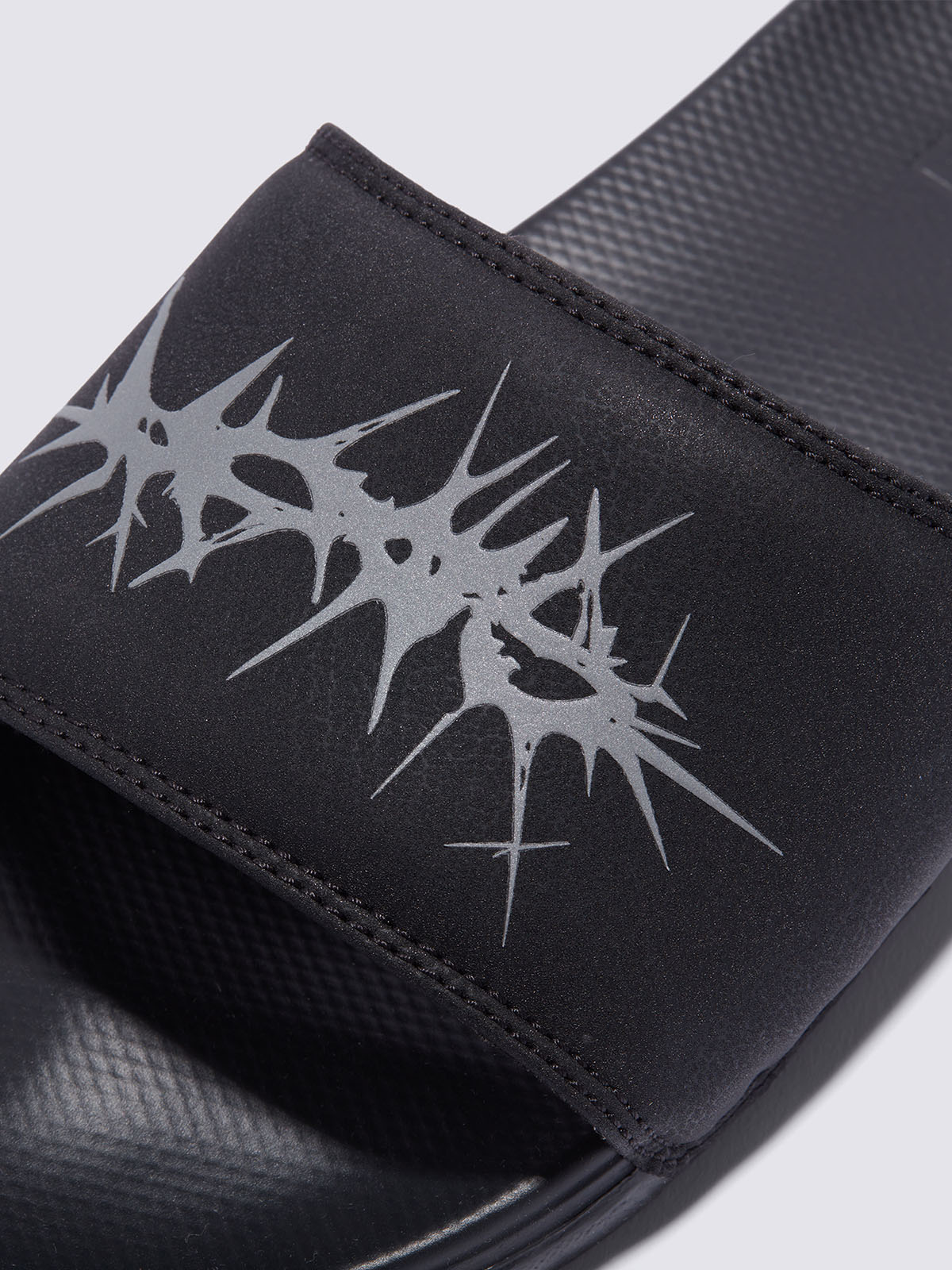 ラコスタ スライドオン サンダル| VANS（ヴァンズ）公式ストア