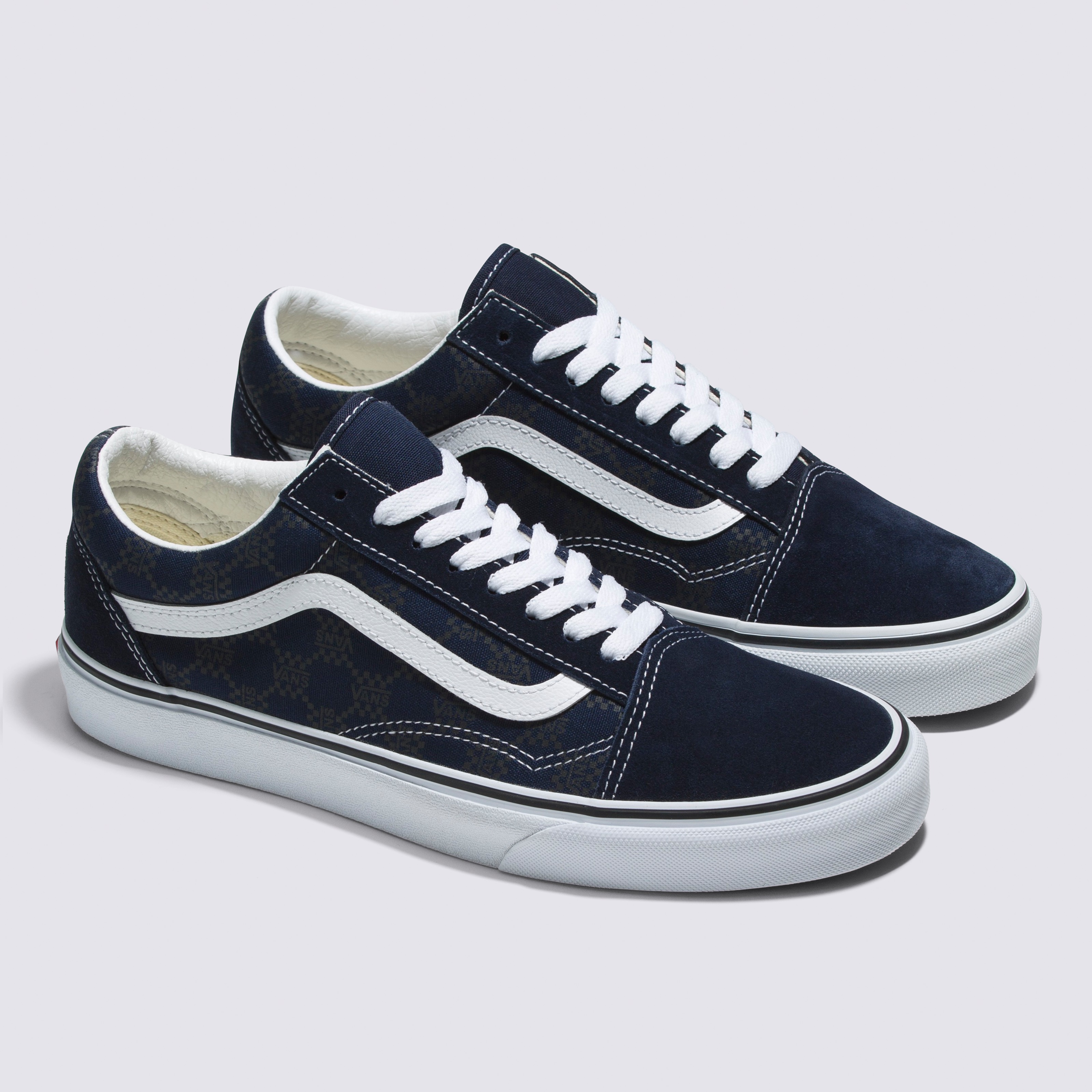 モノグラム オールドスクール| VANS（ヴァンズ）公式ストア