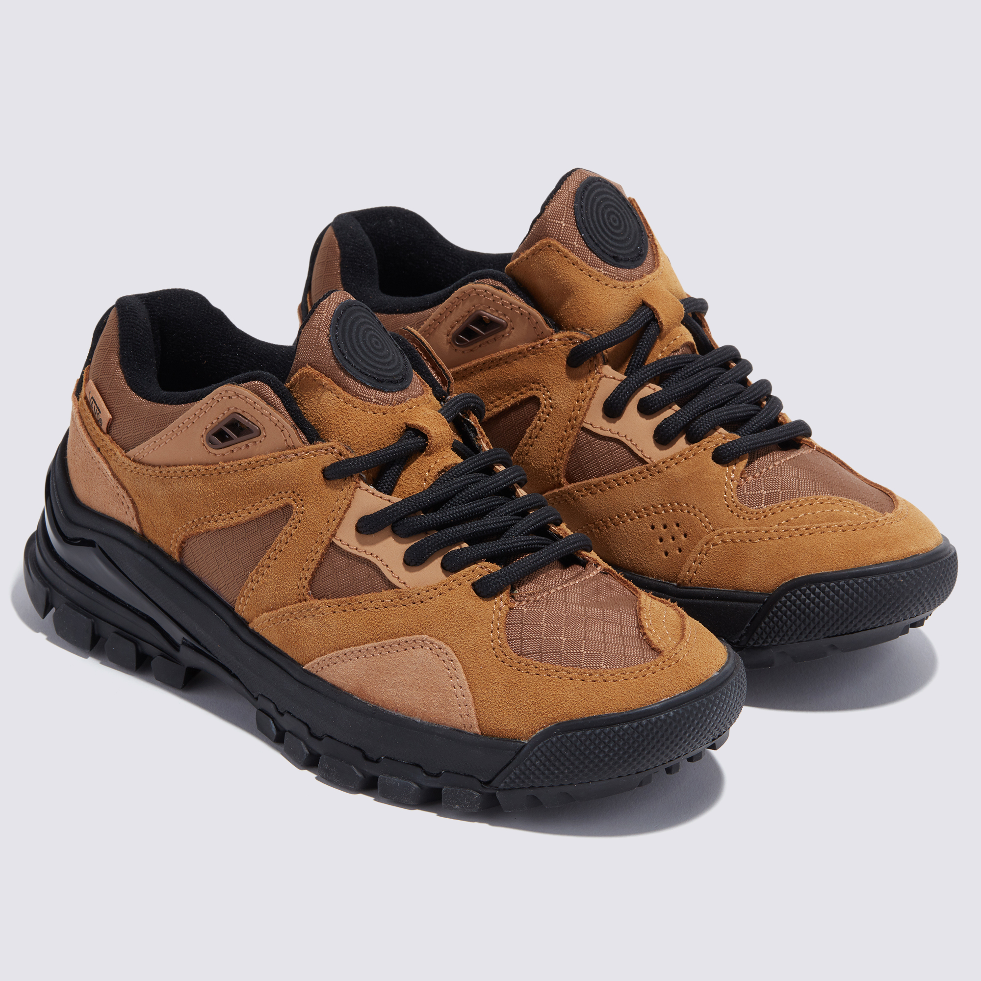 アマゾン トレイルヘッド VANS（ヴァンズ）公式ストア