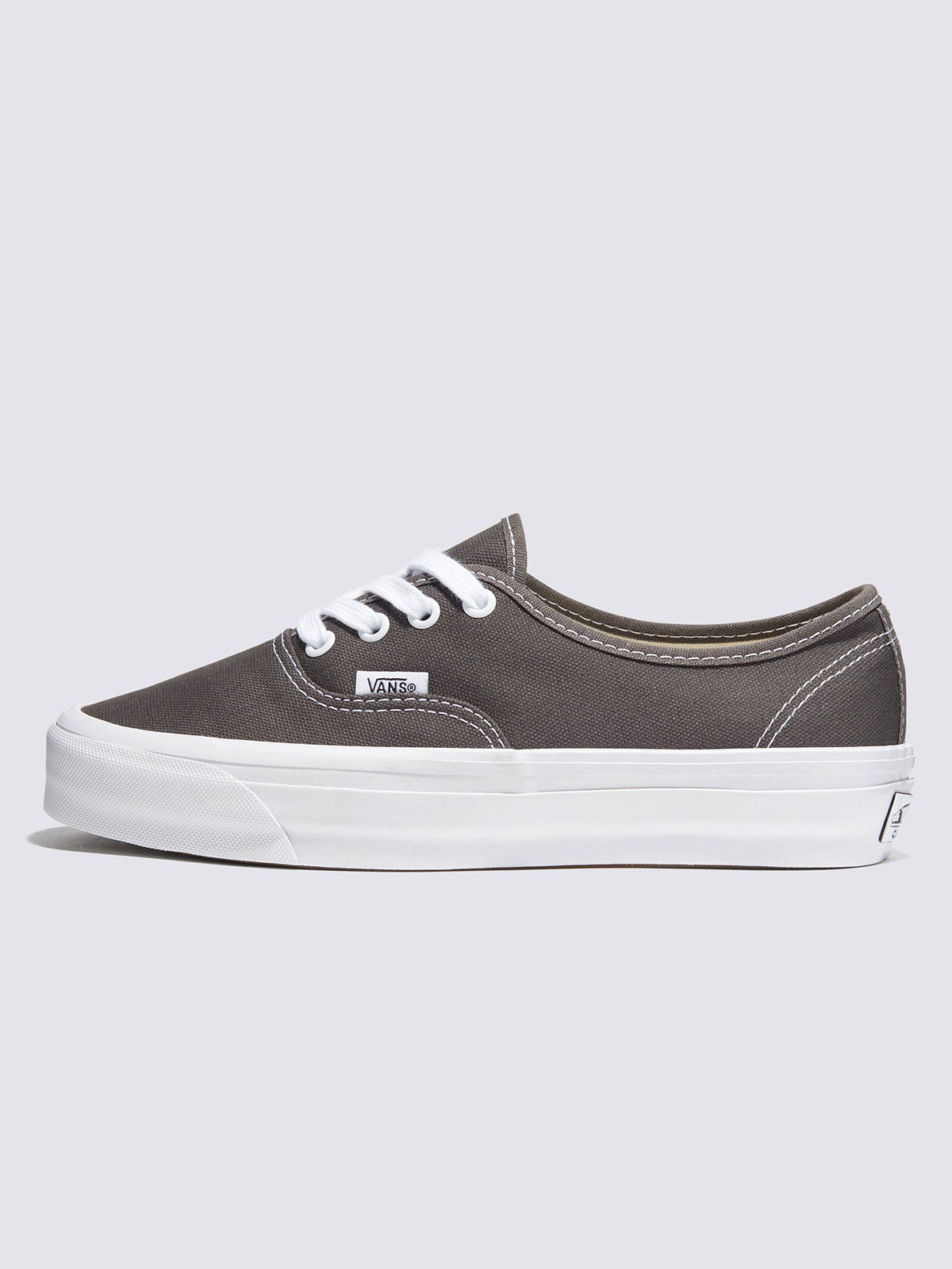 PREMIUM オーセンティック 44| VANS（ヴァンズ）公式ストア