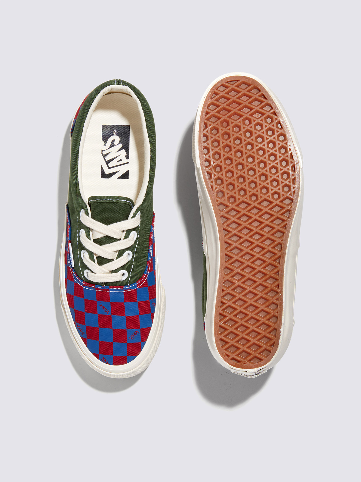 PREMIUM エラ| VANS（ヴァンズ）公式ストア