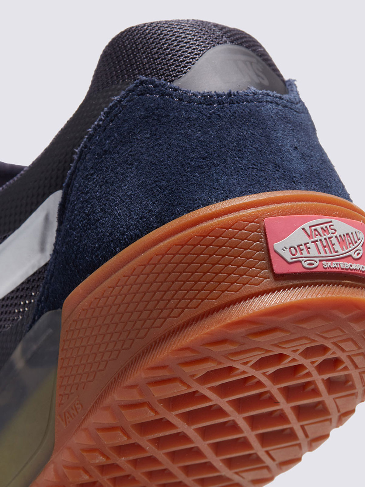 AVE 2.0| VANS（ヴァンズ）公式ストア