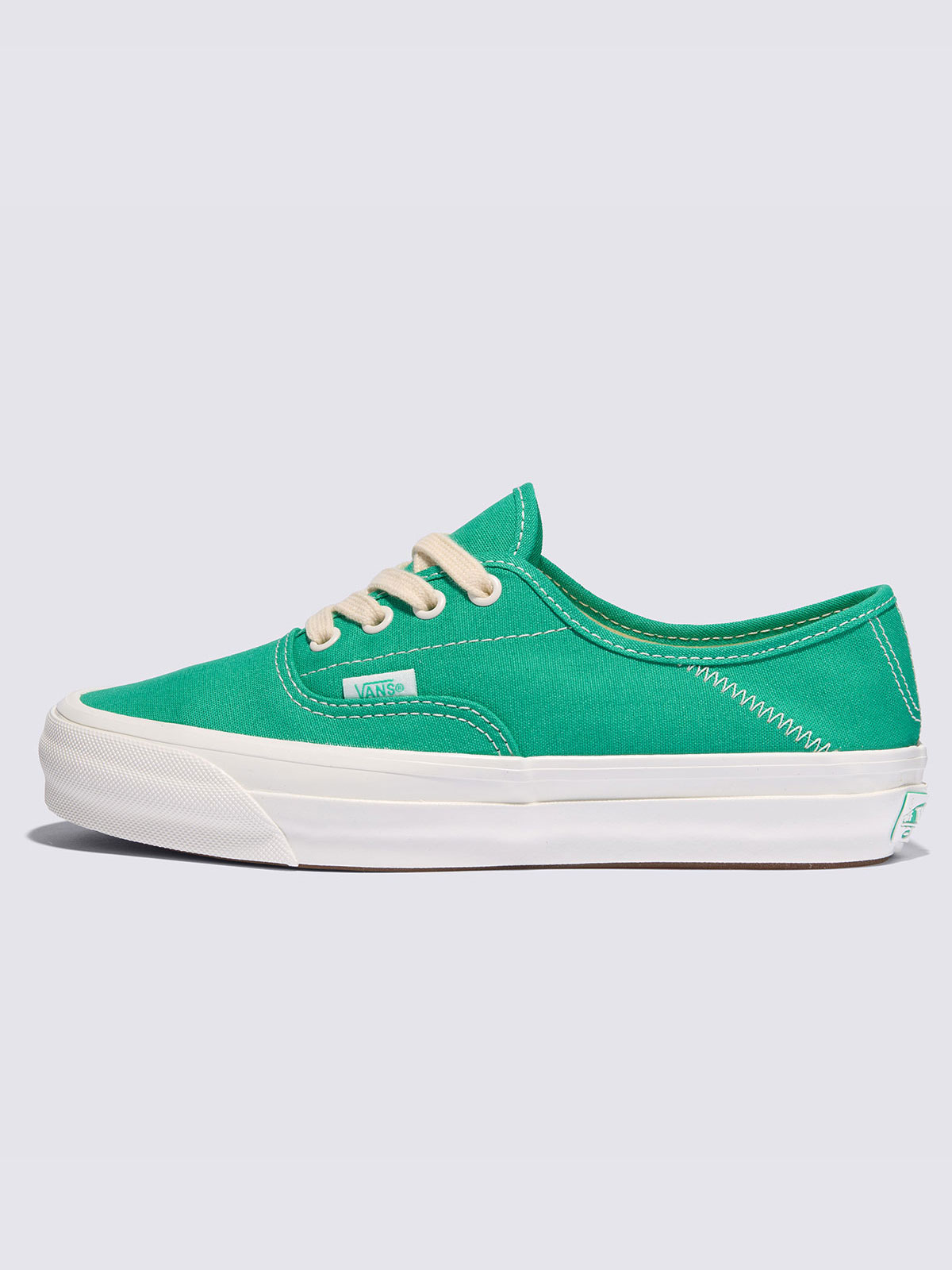 PREMIUM オーセンティック キックダウン| VANS（ヴァンズ）公式