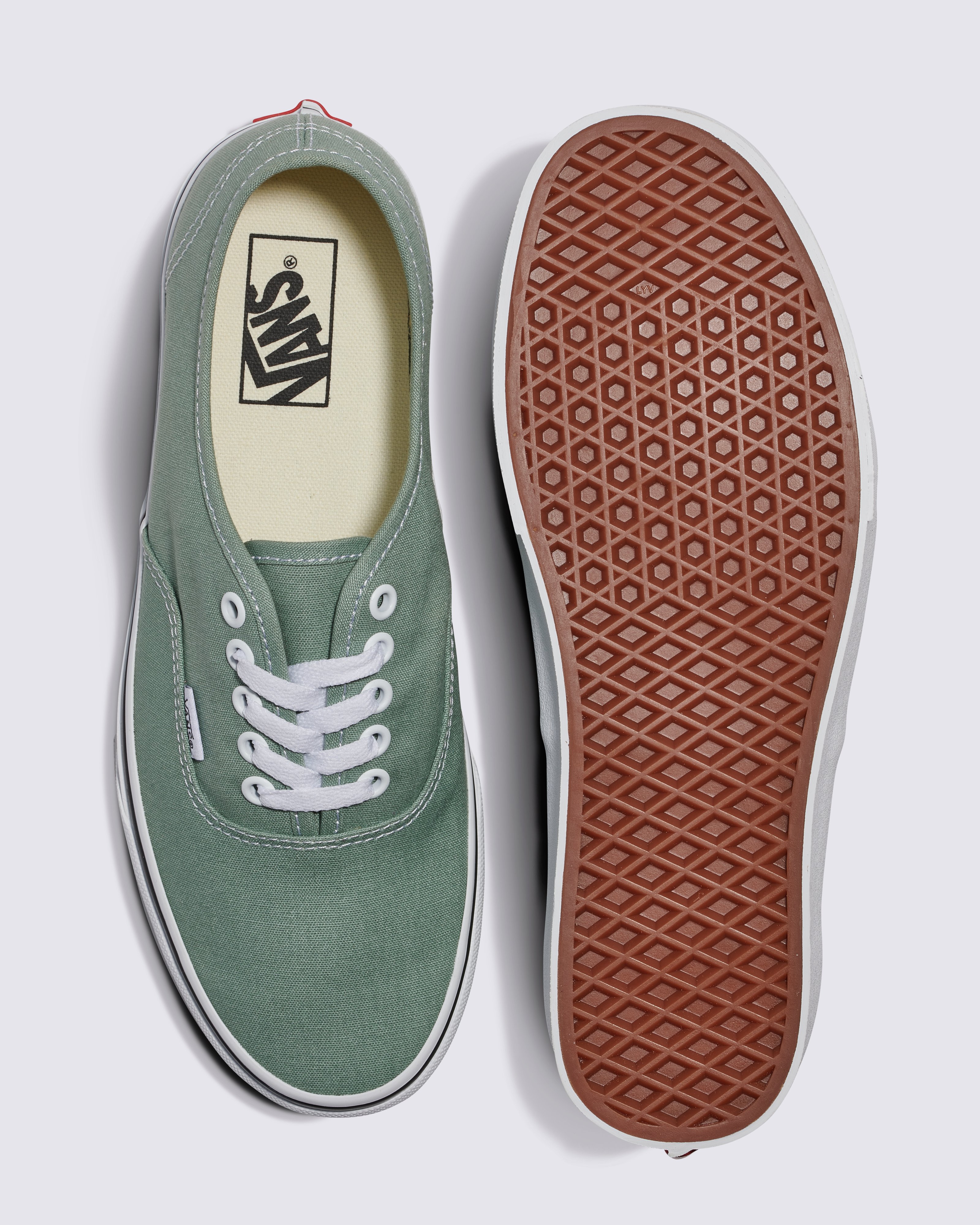オーセンティック| VANS（ヴァンズ）公式ストア