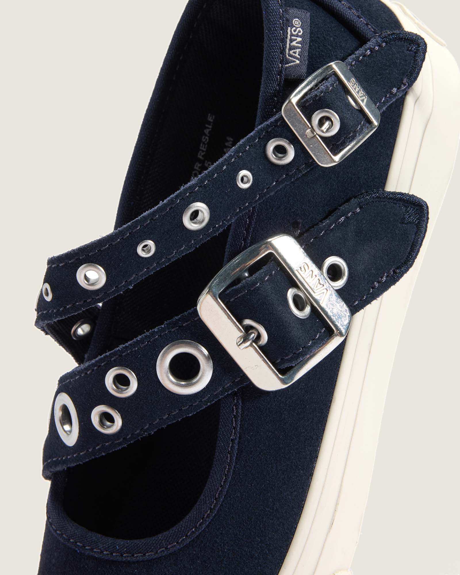 【VANS】ハートバックル メリージェーン 38 24.0 VANS】 メリージェーン ハート バックル フラット シューズ