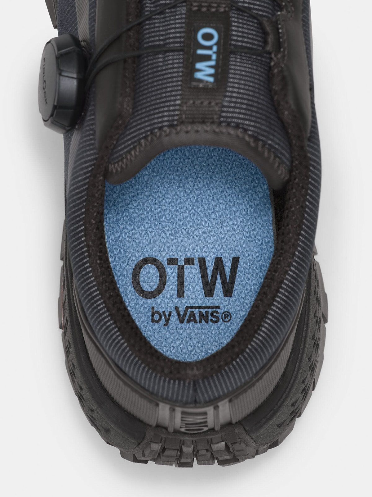 OTW オールドスクール 36 トレイル VIBRAM image number 4