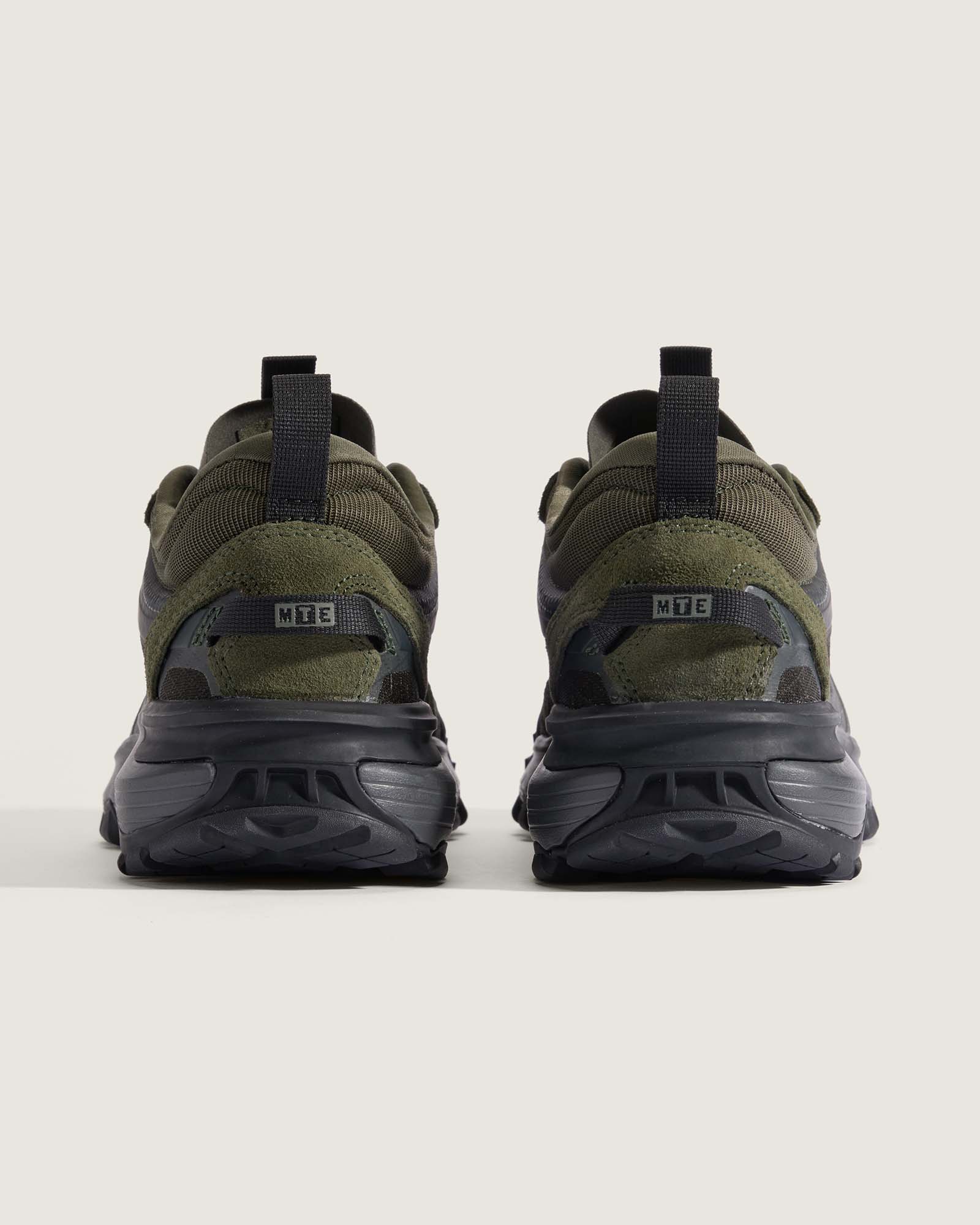 MTE クロスパス XC| VANS（ヴァンズ）公式ストア