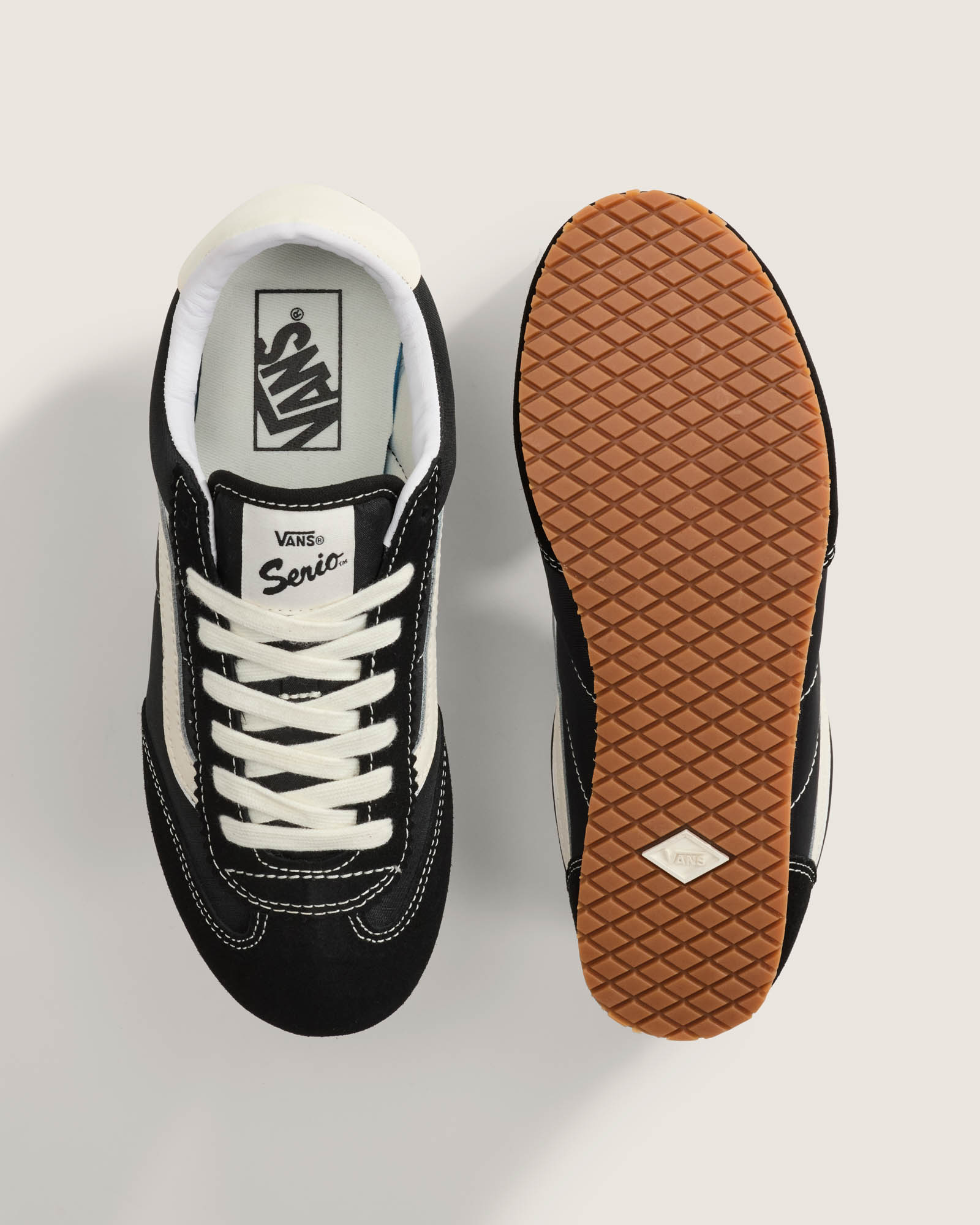 [VANS] Super Lowpro スーパーロープロ ブラック VN000D83BLA1 スーパーロープロ| VANS（ヴァンズ）公式ストア