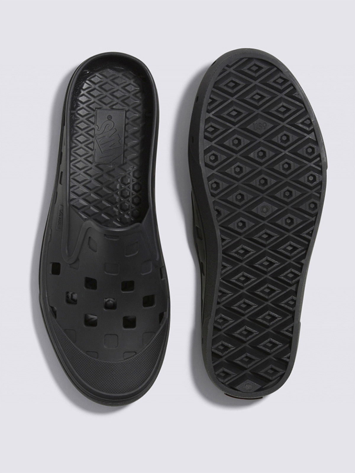 スリッポン ミュール TRK| VANS（ヴァンズ）公式ストア