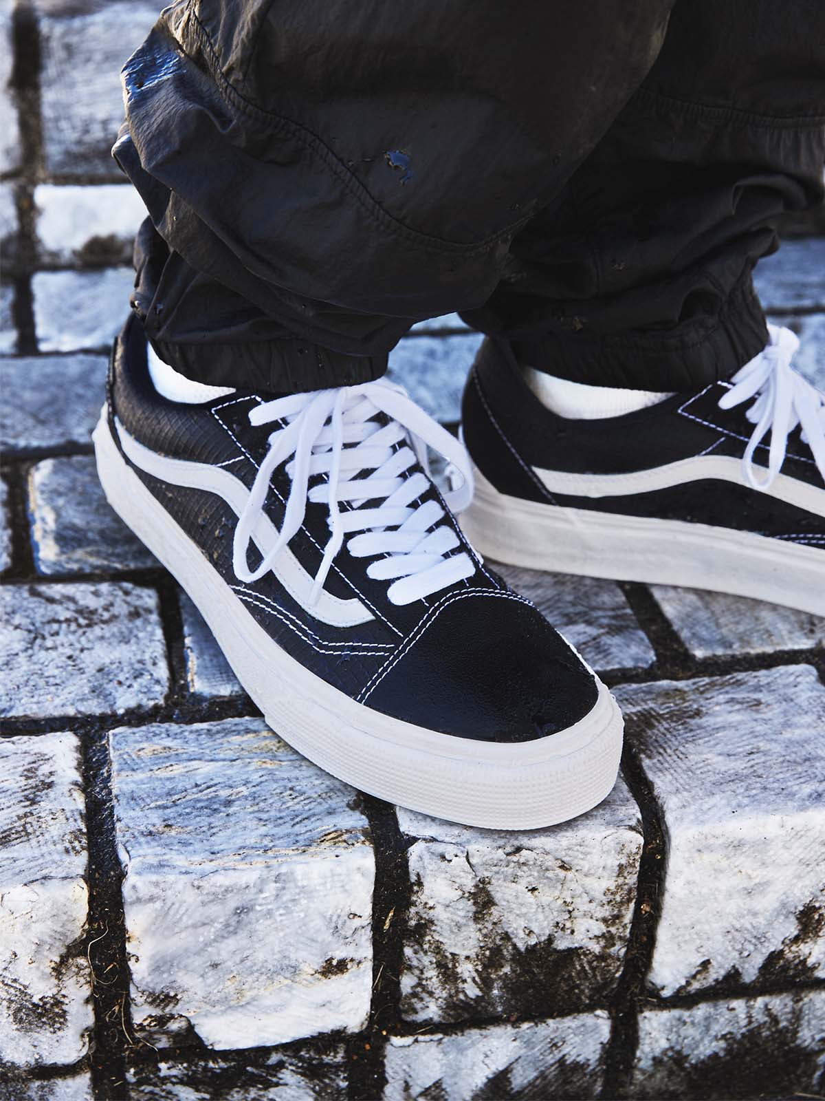 商品画像：PREMIUM オールドスクール GORE-TEX®| VANS（ヴァンズ）公式ストア 2