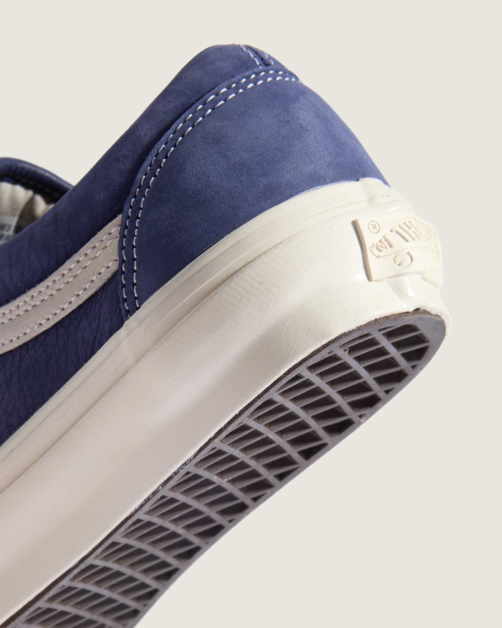 PREMIUM オールドスクール 36| VANS（ヴァンズ）公式ストア