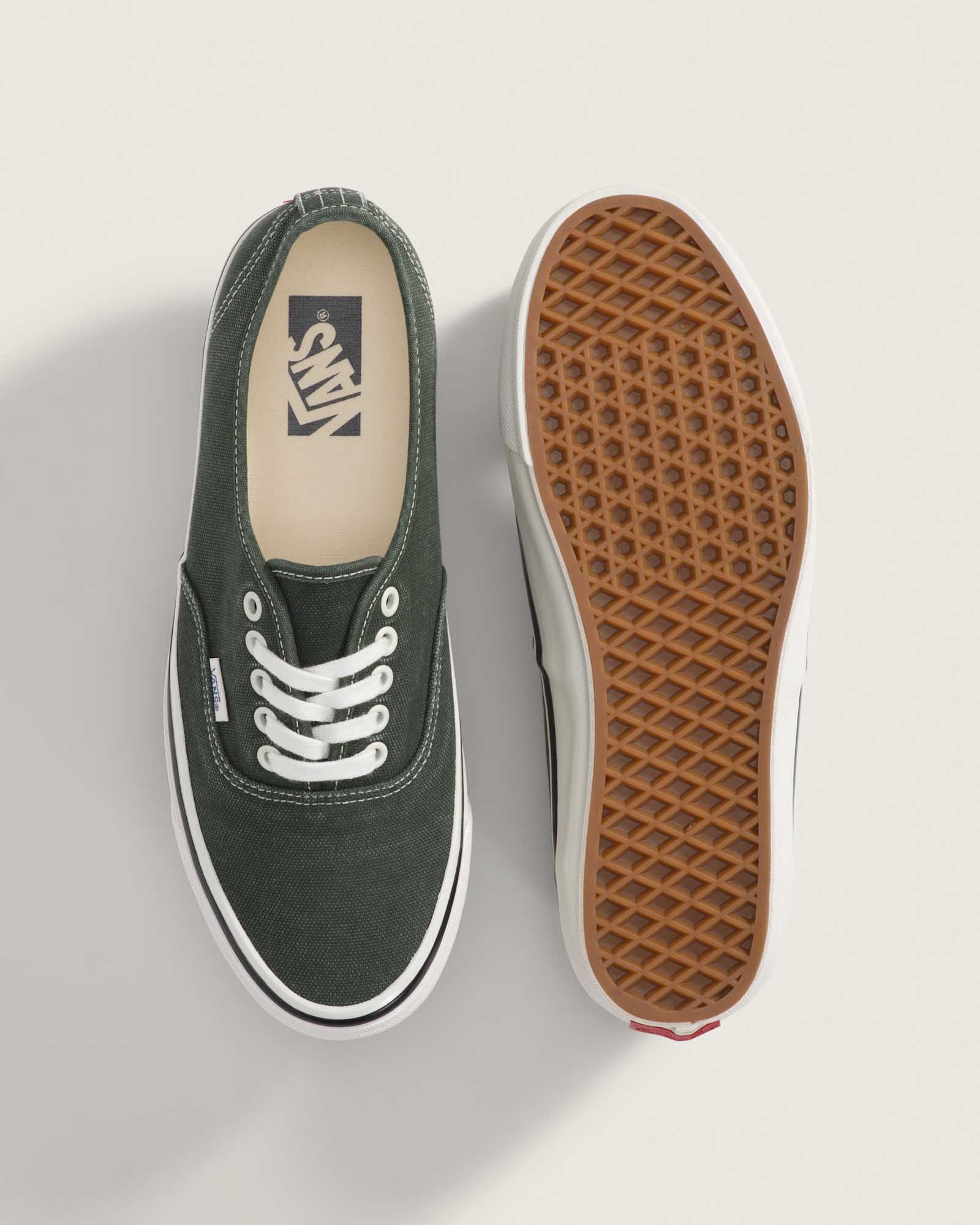 PREMIUM オーセンティック| VANS（ヴァンズ）公式ストア