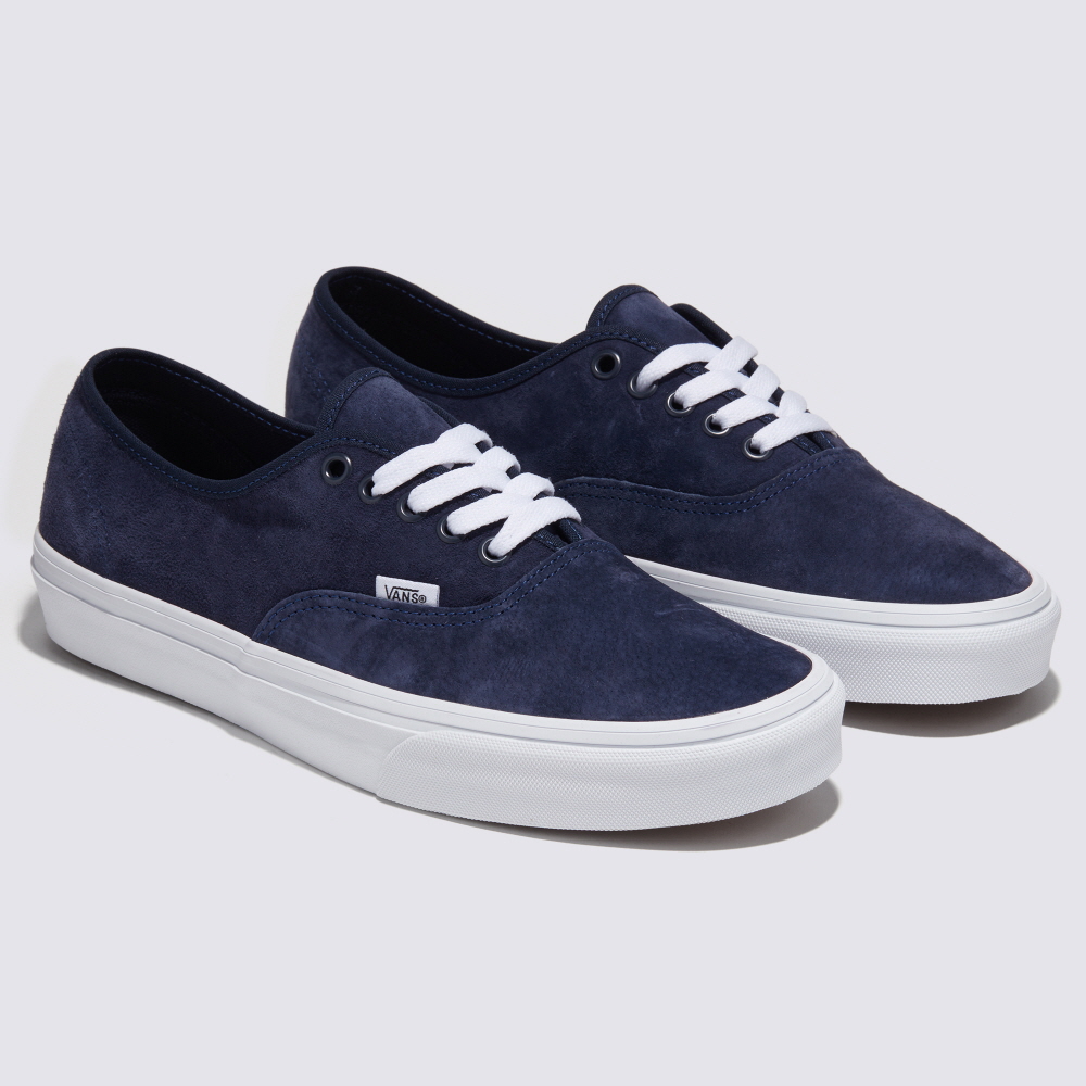 オーセンティック ピッグスエード| VANS（ヴァンズ）公式ストア