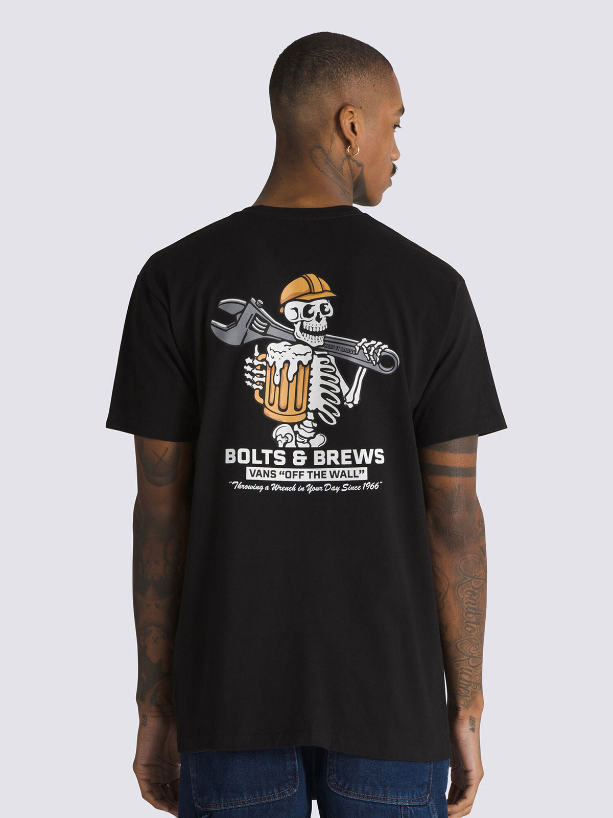 WRENCHED Tシャツ image number 0