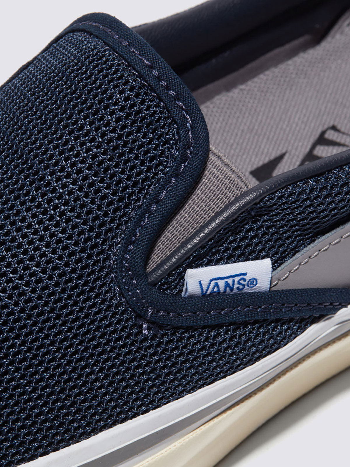 TOKYO CRUISE スリッポン 98| VANS（ヴァンズ）公式ストア
