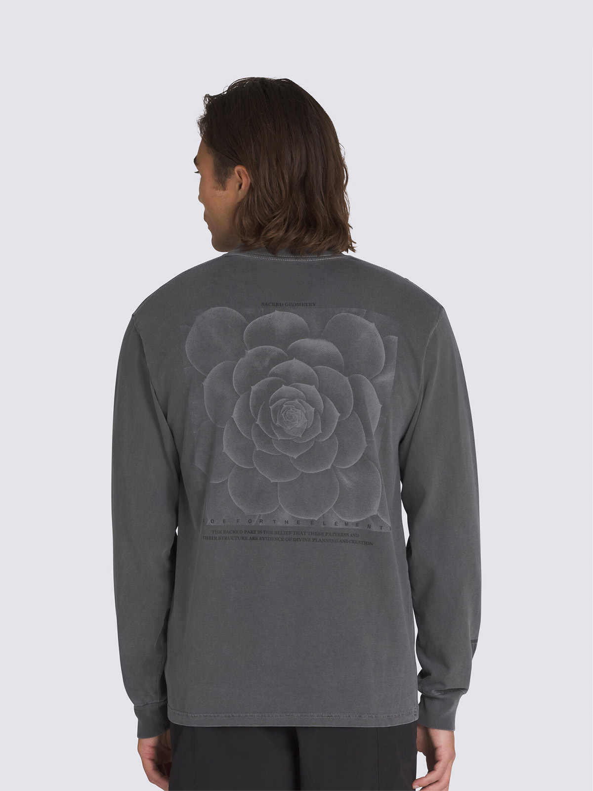MTE DIVINE SYMMETRY Tシャツ image number 0