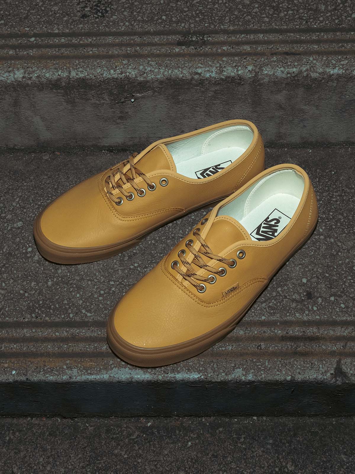 VANS Exclusive Authentic Lux[DM46VN000CZK9JC]｜URBAN