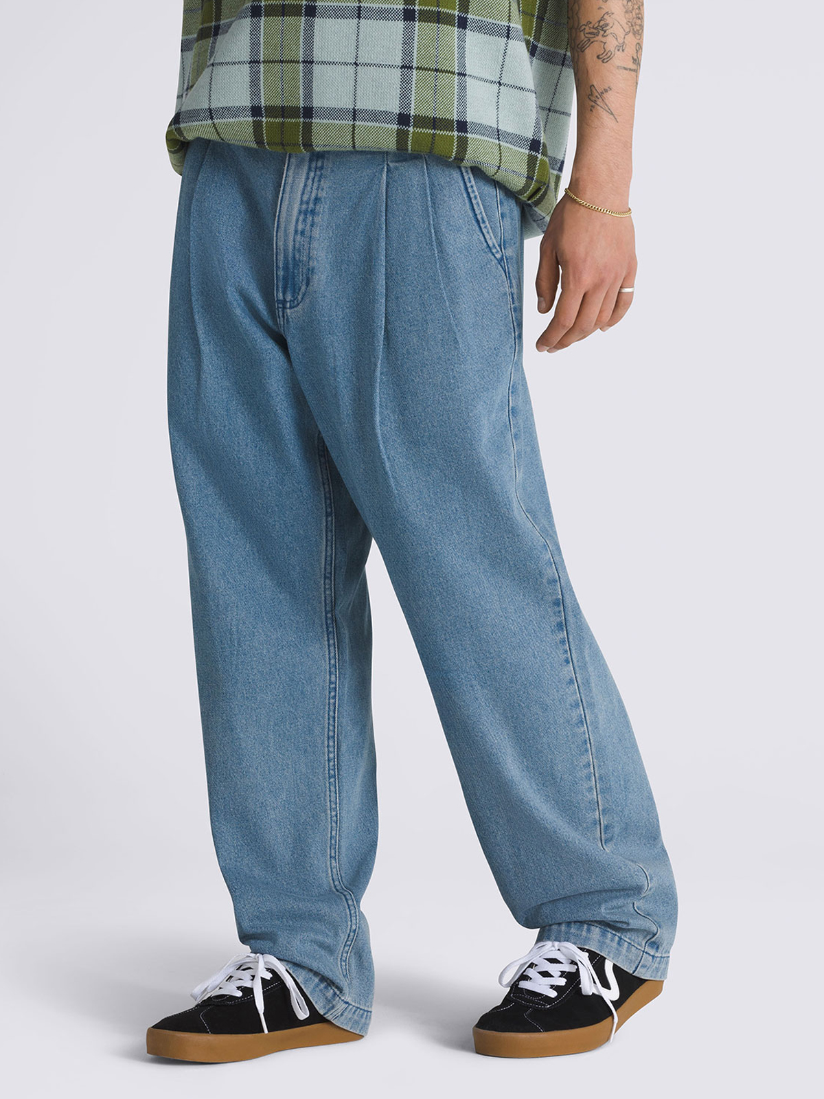 AUTHENTIC ルーズテーパード デニムパンツ image number 1