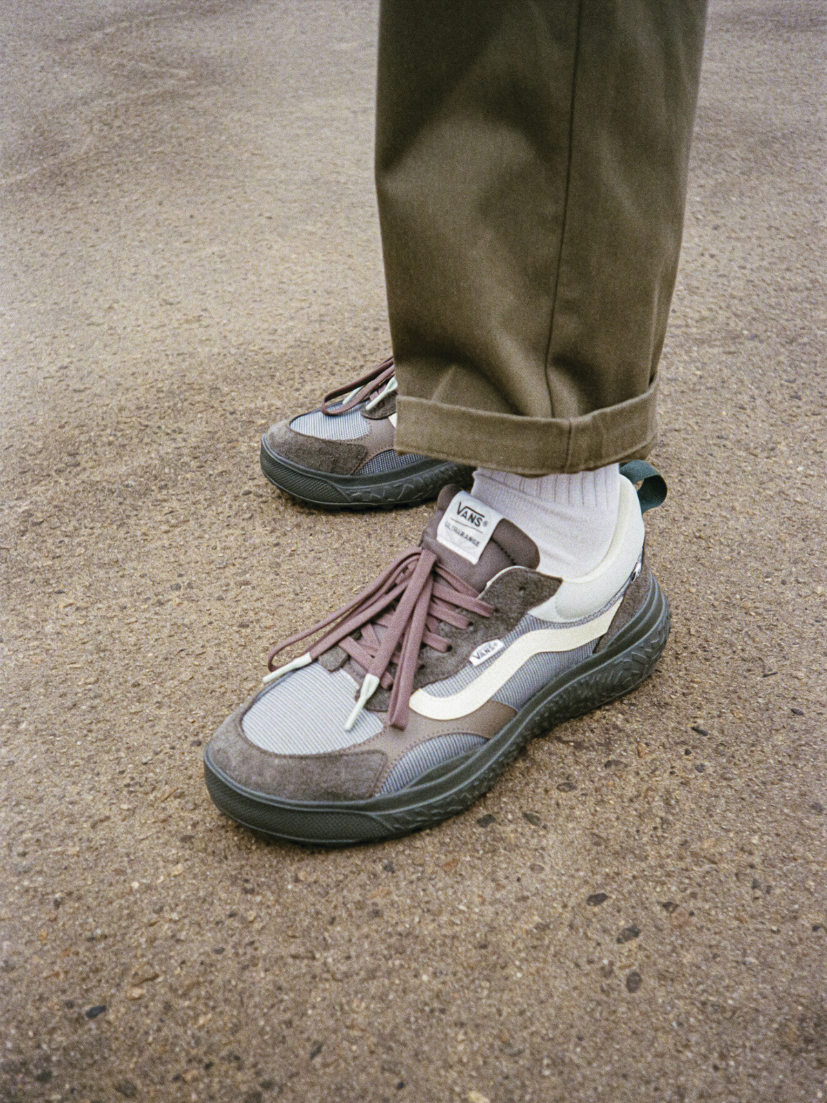 美品/Vans バンズ ウルトラレンジ MTE 27㎝
