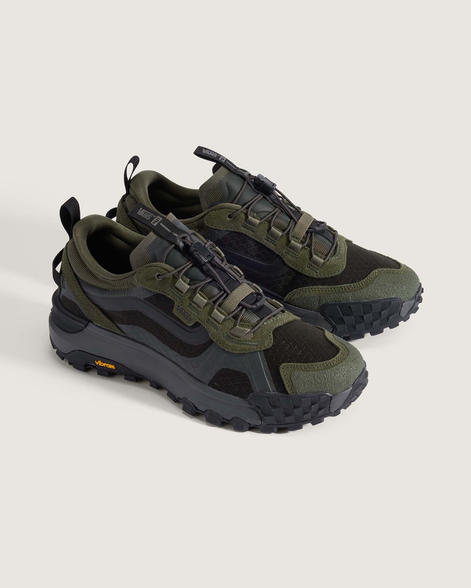 VANS : MTE クロスパス XC MTE クロスパス XC| VANS(ヴァンズ)公式ストア