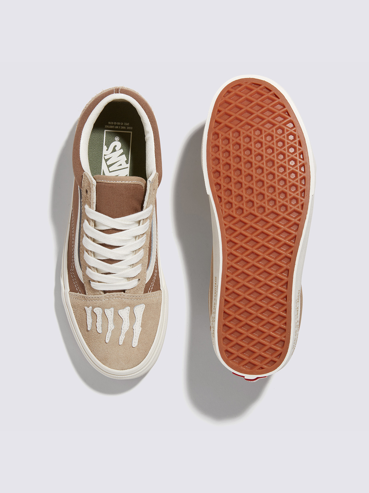 SKELETON オールドスクール| VANS（ヴァンズ）公式ストア