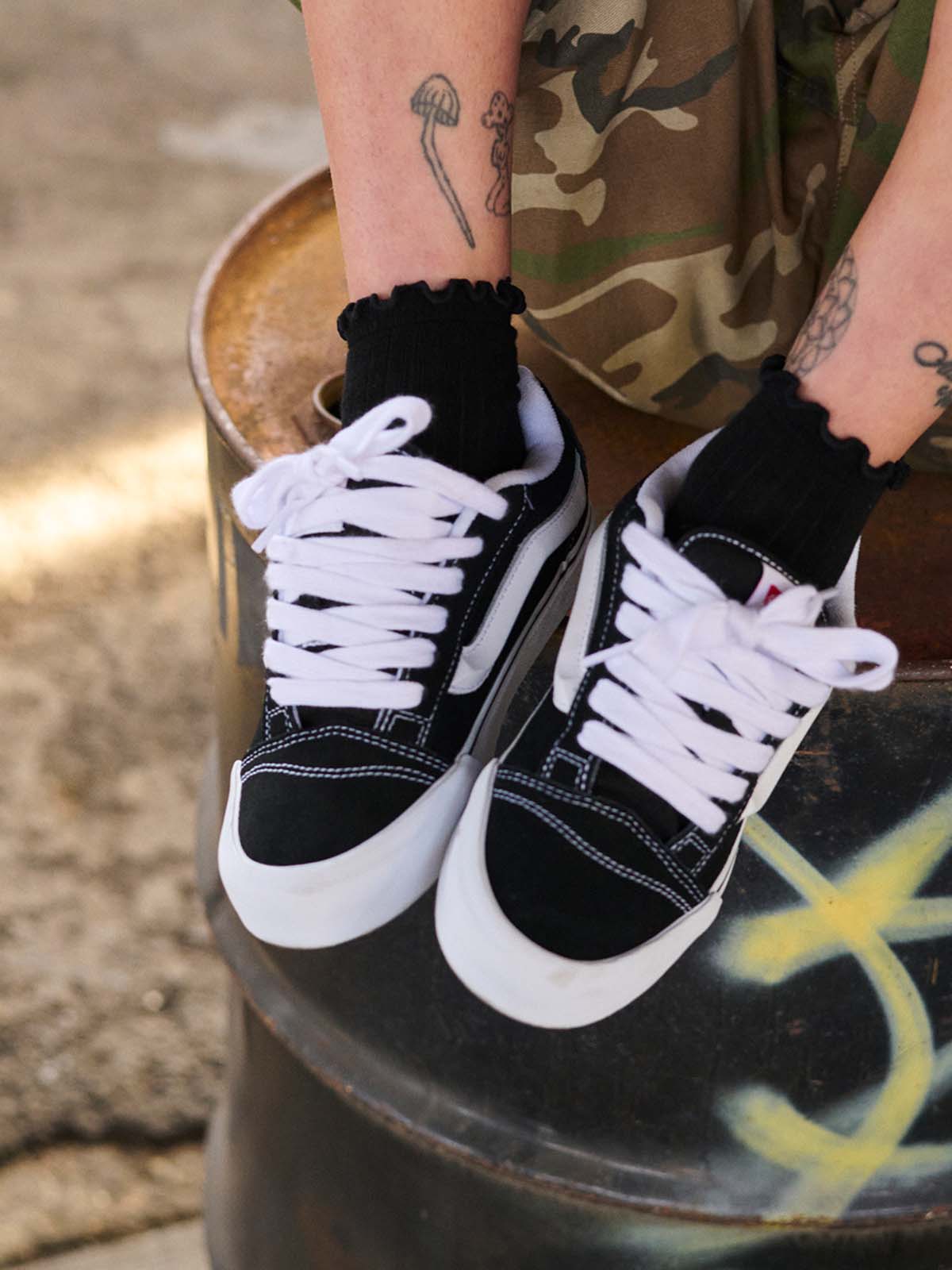 【有名人芸能人】 ニュースクール| VANS（ヴァンズ）公式ストア 靴