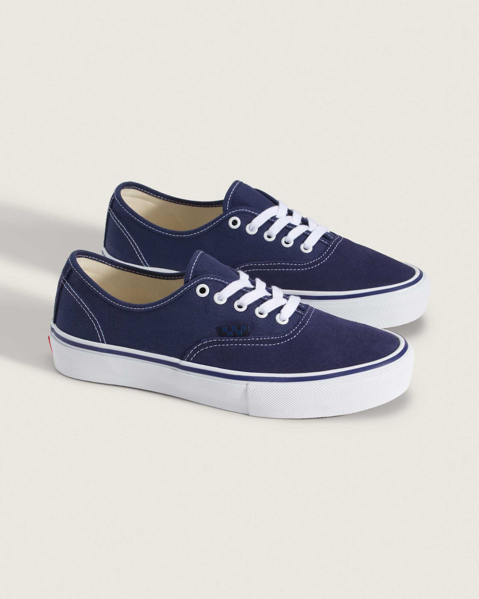 スケート オーセンティック| VANS（ヴァンズ）公式ストア