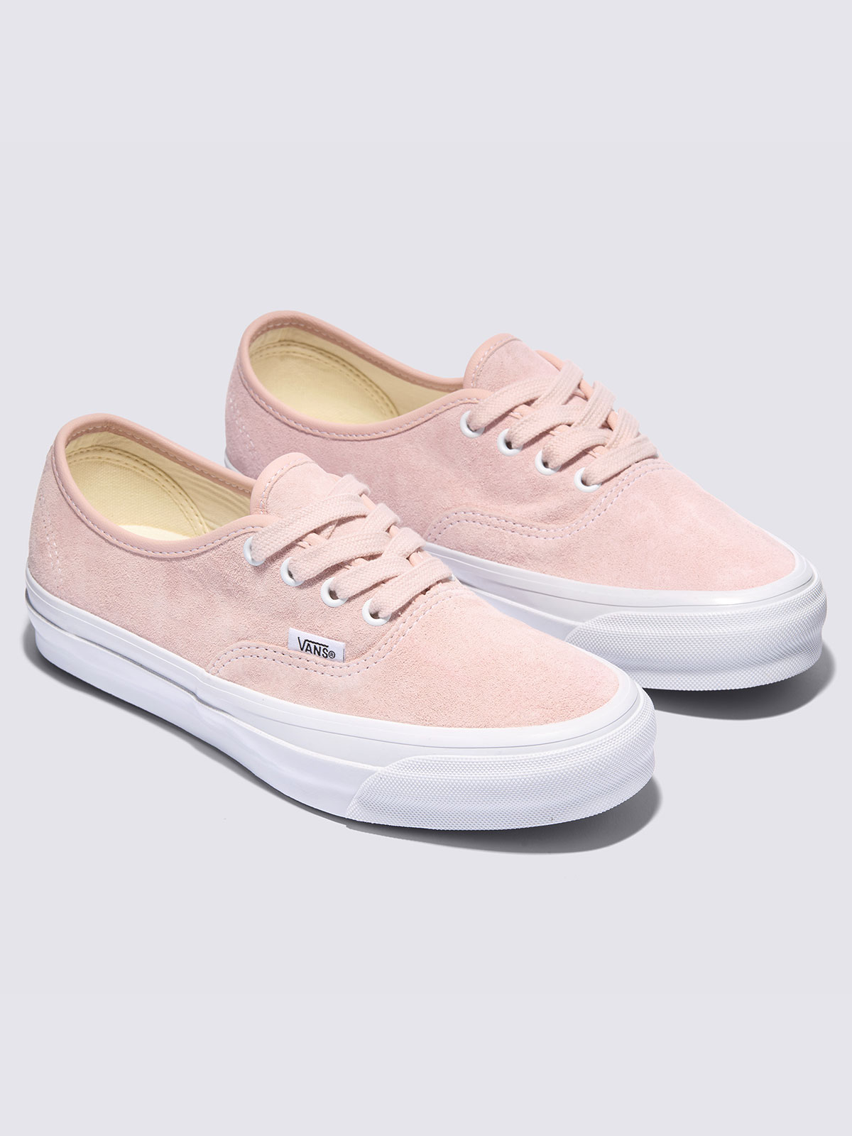 PREMIUM オーセンティック ピッグスエード| VANS（ヴァンズ