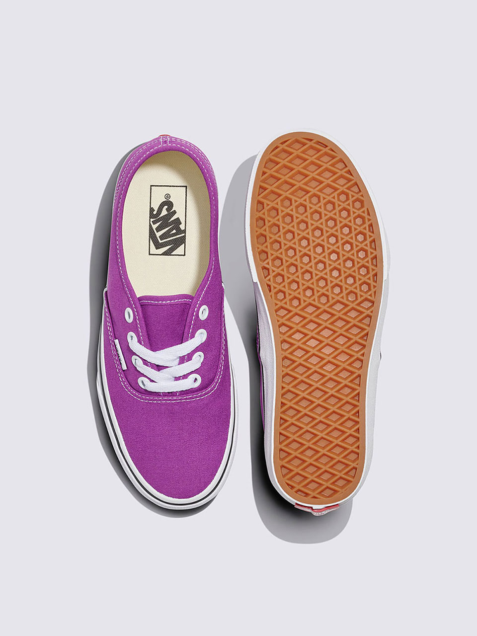 Vans - Ready-to-Wear Clothing and Snowboard Boots – Oberson
