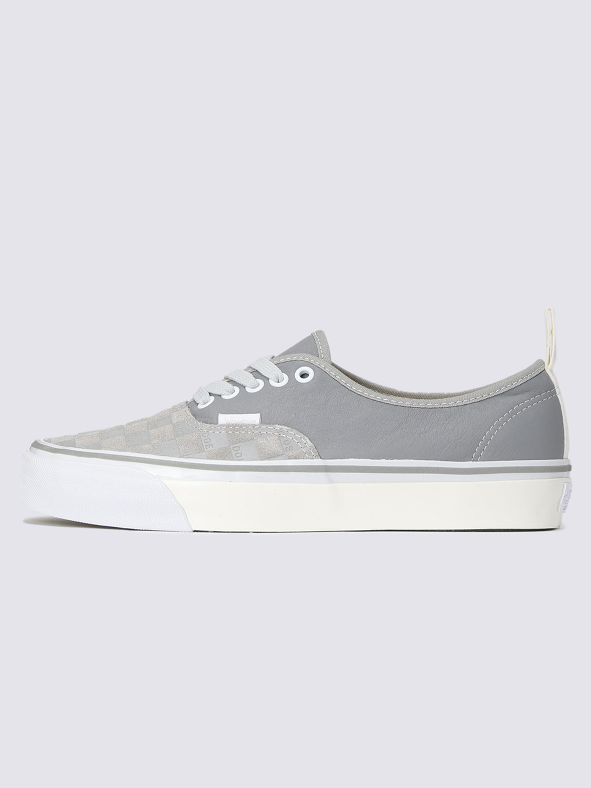 VANS オーセンティック VANS / ヴァンズ 】これぞ名作！！様々なスタイルに適応可能な