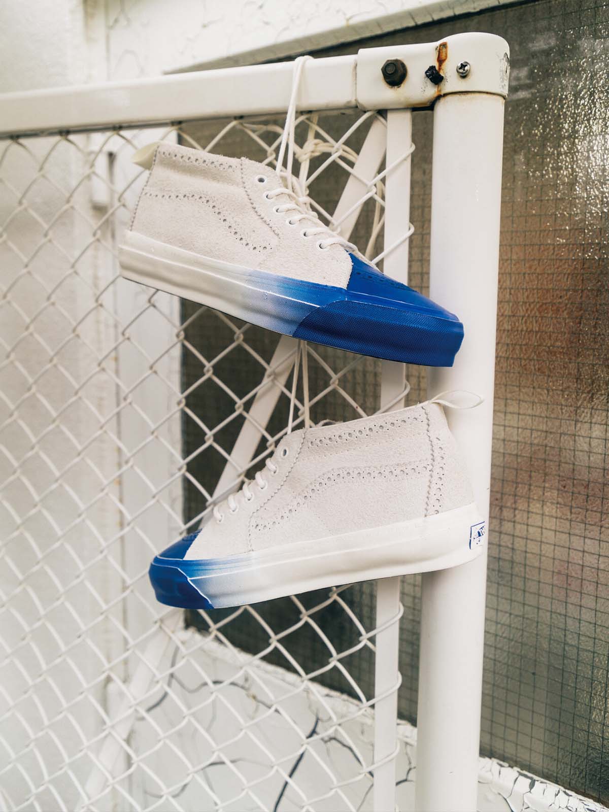 VANS VARSITY スケートミッド リイシュー ブローグ image number 7